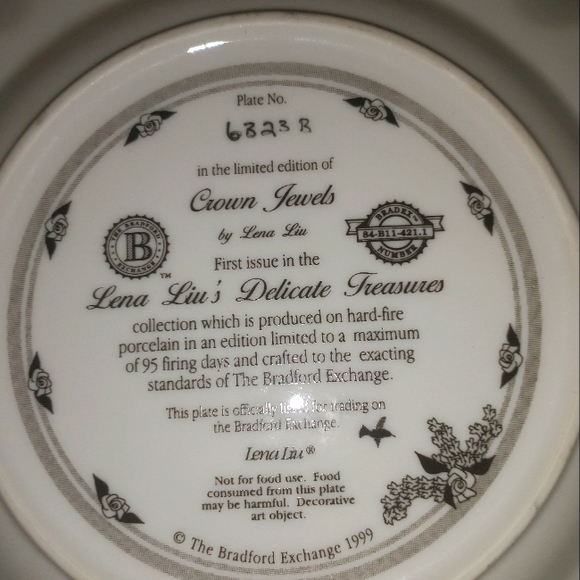 Delicate Treasures Beautiful Hummingbird plate # 63238 - Picture 3 of 5